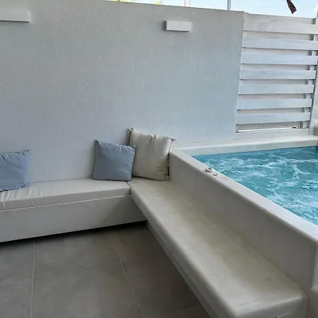 Calliopes By The Sea Boutique Suites Paralia Dionysiou Exterior photo