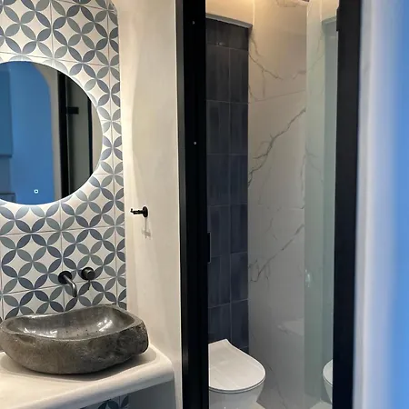 Calliopes By The Sea Boutique Suites Paralia Dionysiou Exterior photo