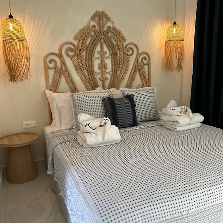 Calliopes By The Sea Boutique Suites Paralia Dionysiou Exterior photo