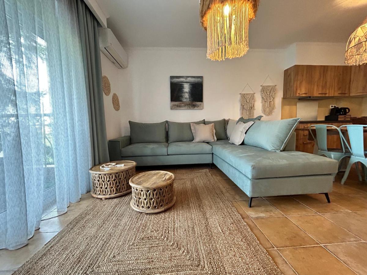 Calliopes By The Sea Boutique Paralia Dionysiou